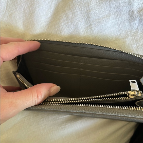 Saint Laurent Grey Leather Zip Around Continental Wallet - Picture 3 of 7